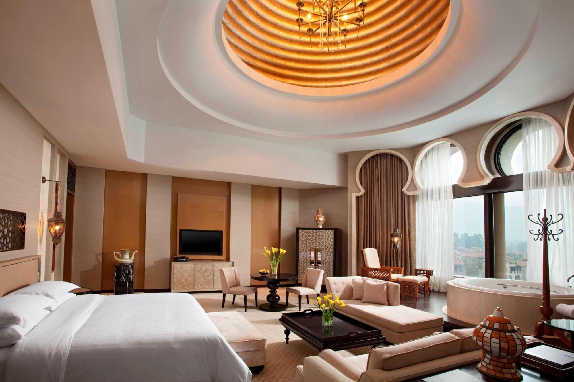 Sheraton Qingyuan Lion Lake Resort Exterior photo
