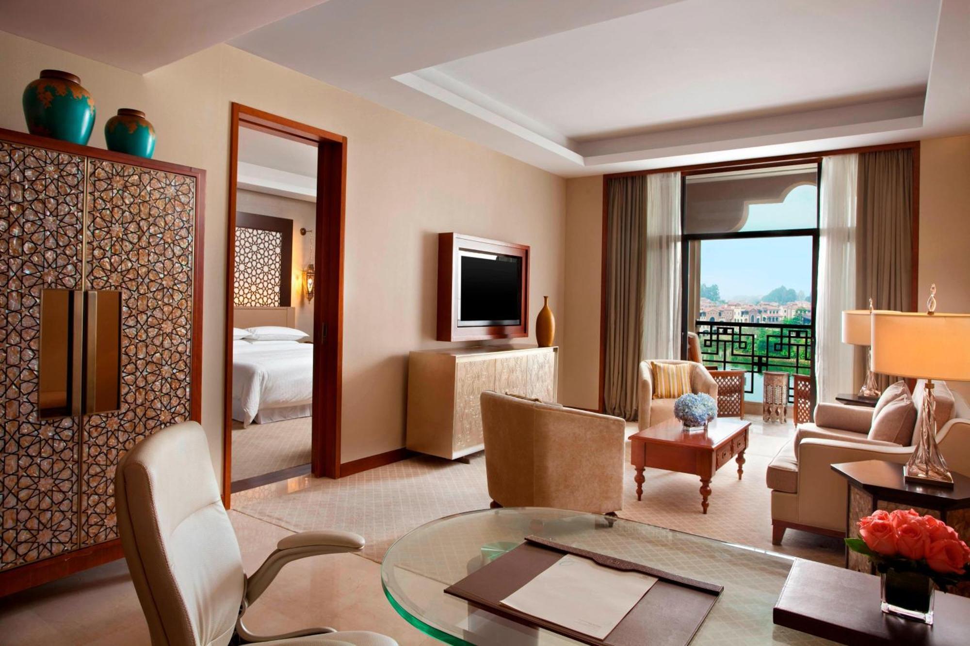 Sheraton Qingyuan Lion Lake Resort Exterior photo