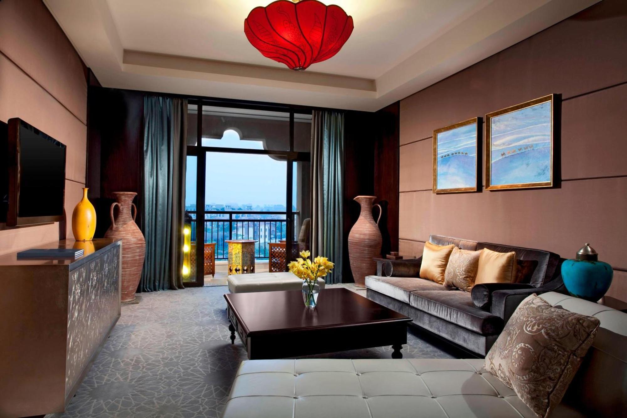 Sheraton Qingyuan Lion Lake Resort Exterior photo