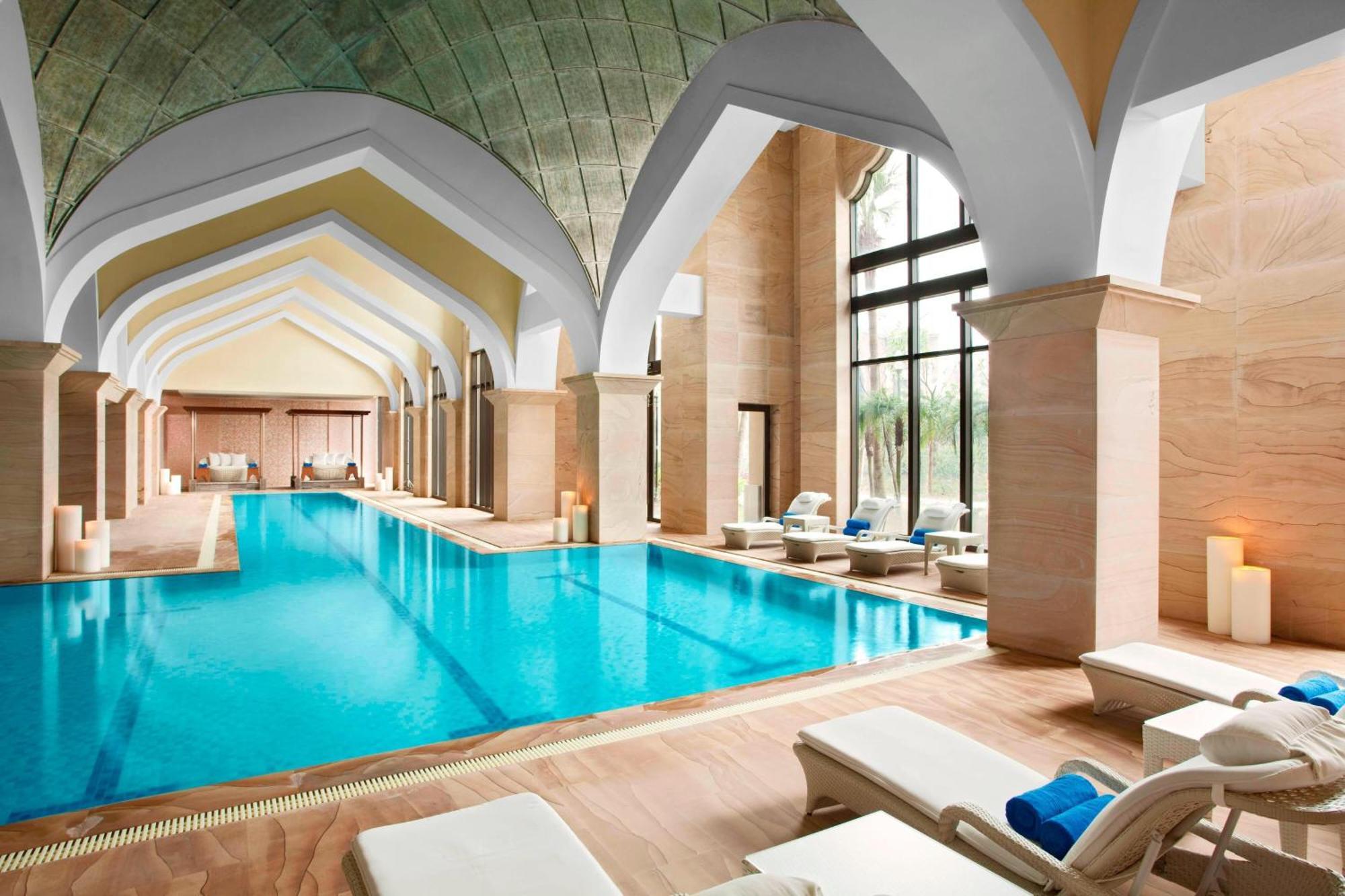 Sheraton Qingyuan Lion Lake Resort Exterior photo
