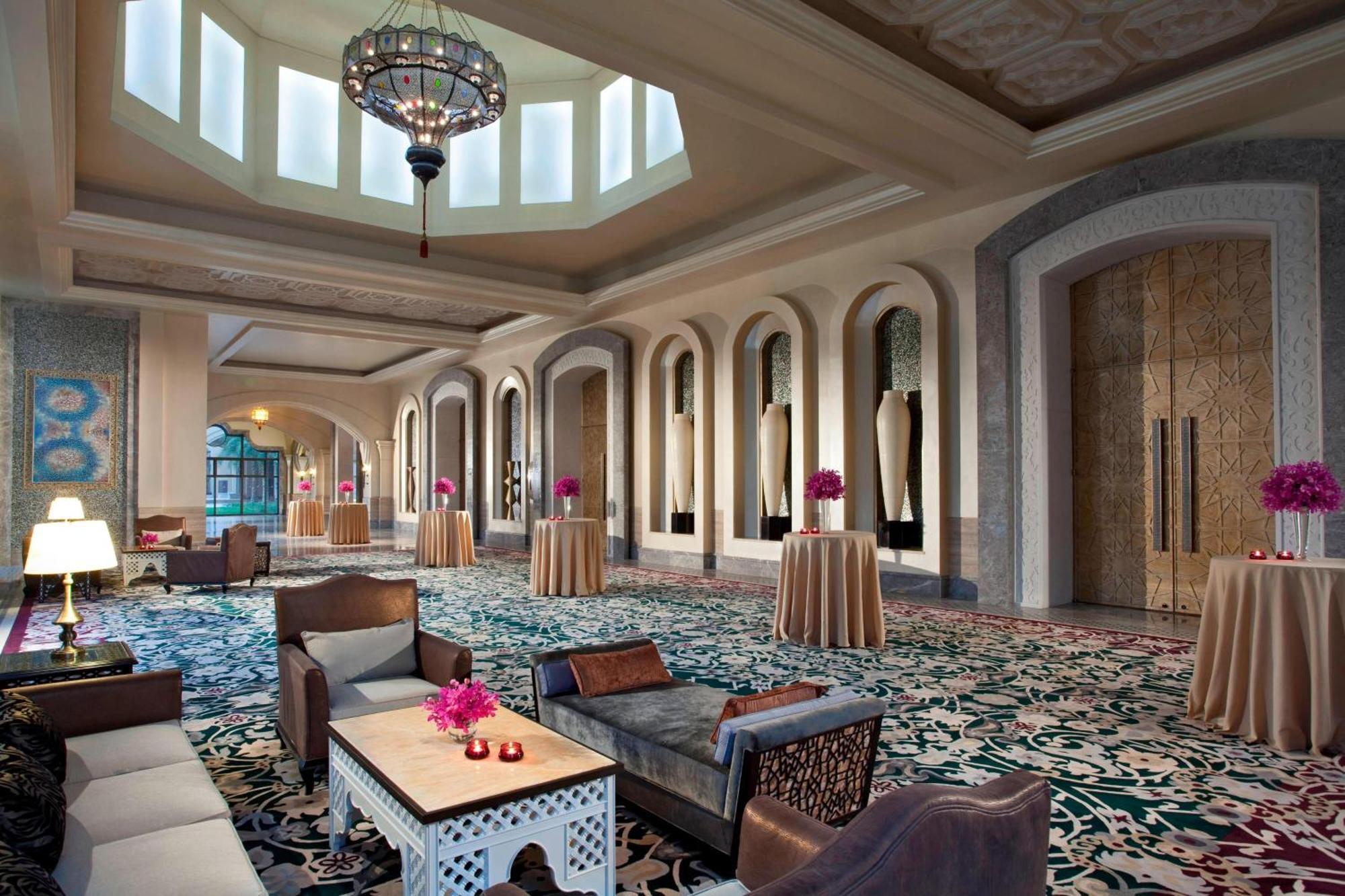 Sheraton Qingyuan Lion Lake Resort Exterior photo